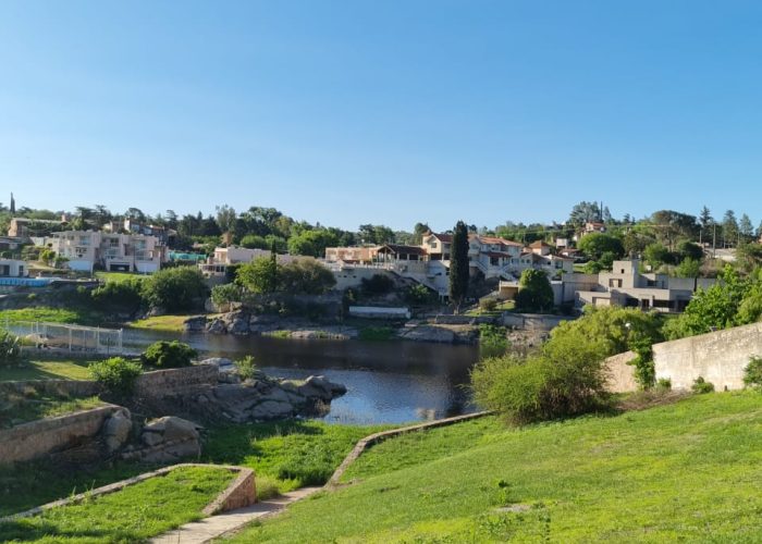 WhatsApp-Image-2024-10-27-at-11.07.04-AM