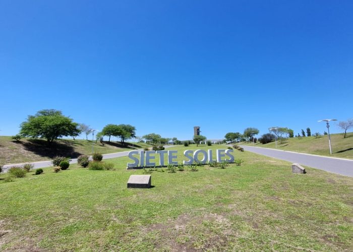 WhatsApp-Image-2025-10-16-at-18.50.55-1